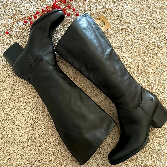 🆕BORN🍁Black LEATHER🖤Riding BOOTS Back Zipper 2” Heel Size 7M⭐️NEW with Tags - Picture 3 of 13